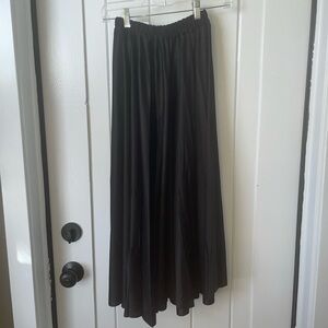 Long Full Circle Dance Skirt, Black, Size SMC Danzcue